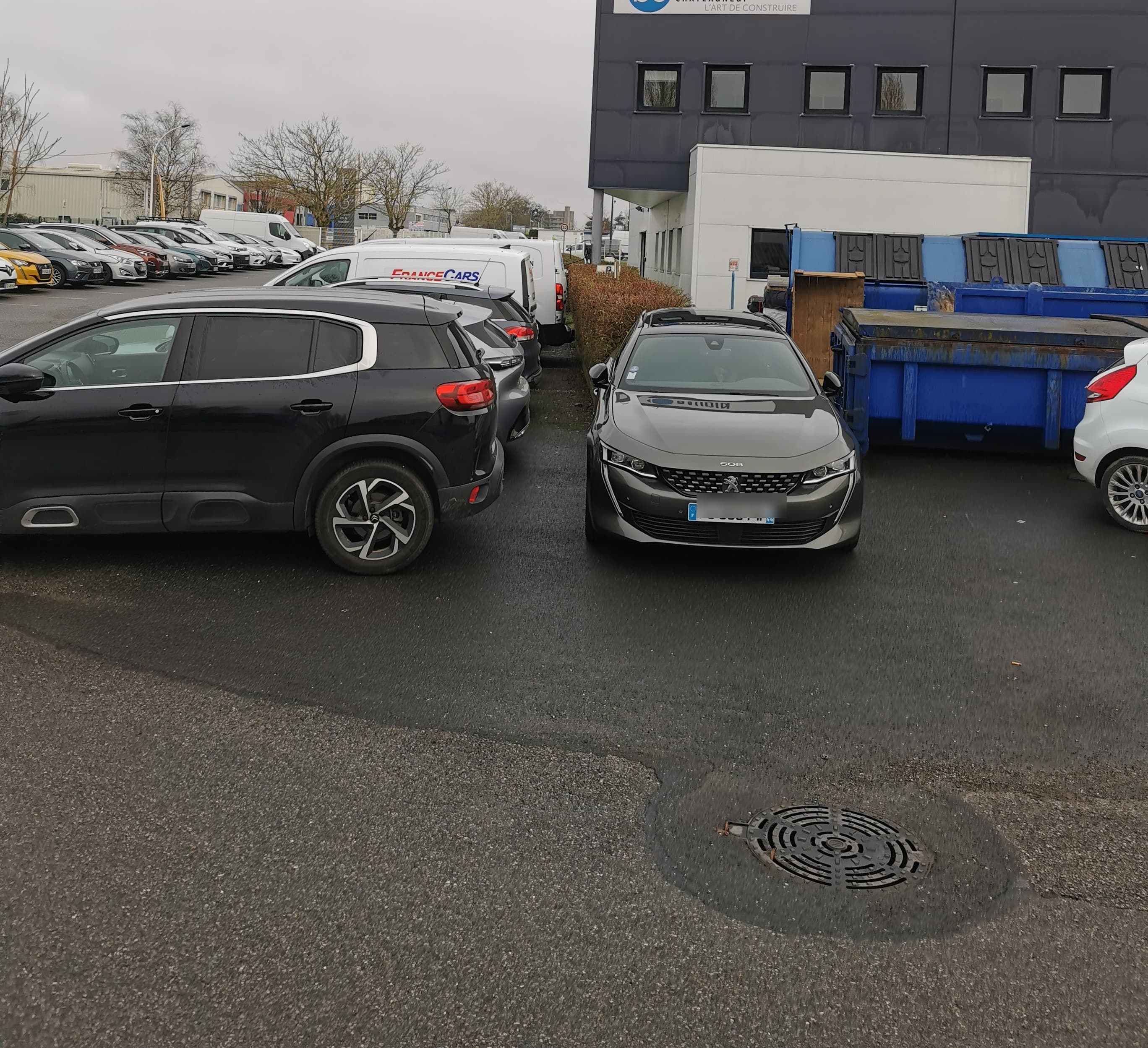Baudin Chateauneuf - parking avant travaux